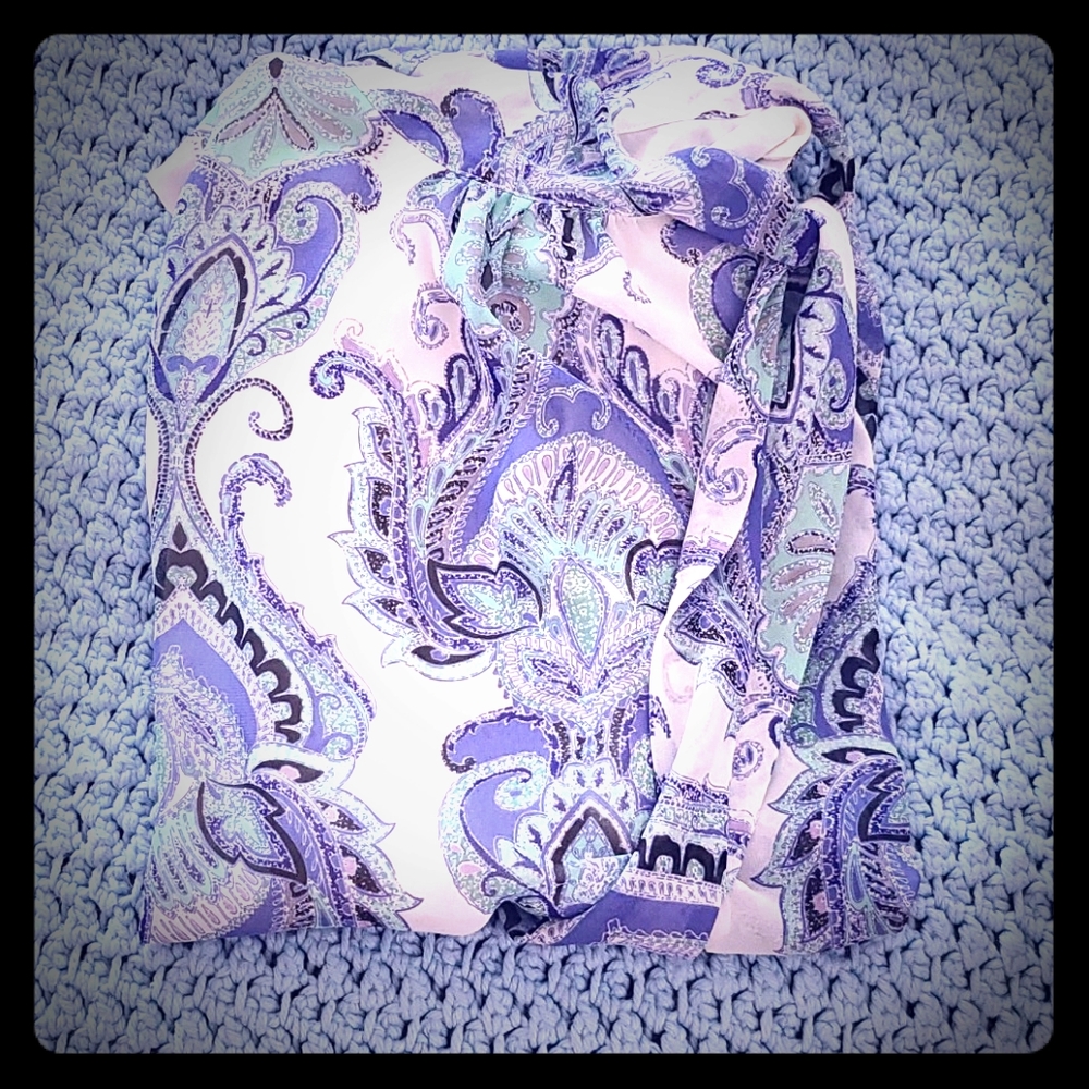 Ladies blouse - Picture 4 of 4